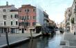 (Venice) From bridge at the end of Rio Tera Canal - still early -- no people